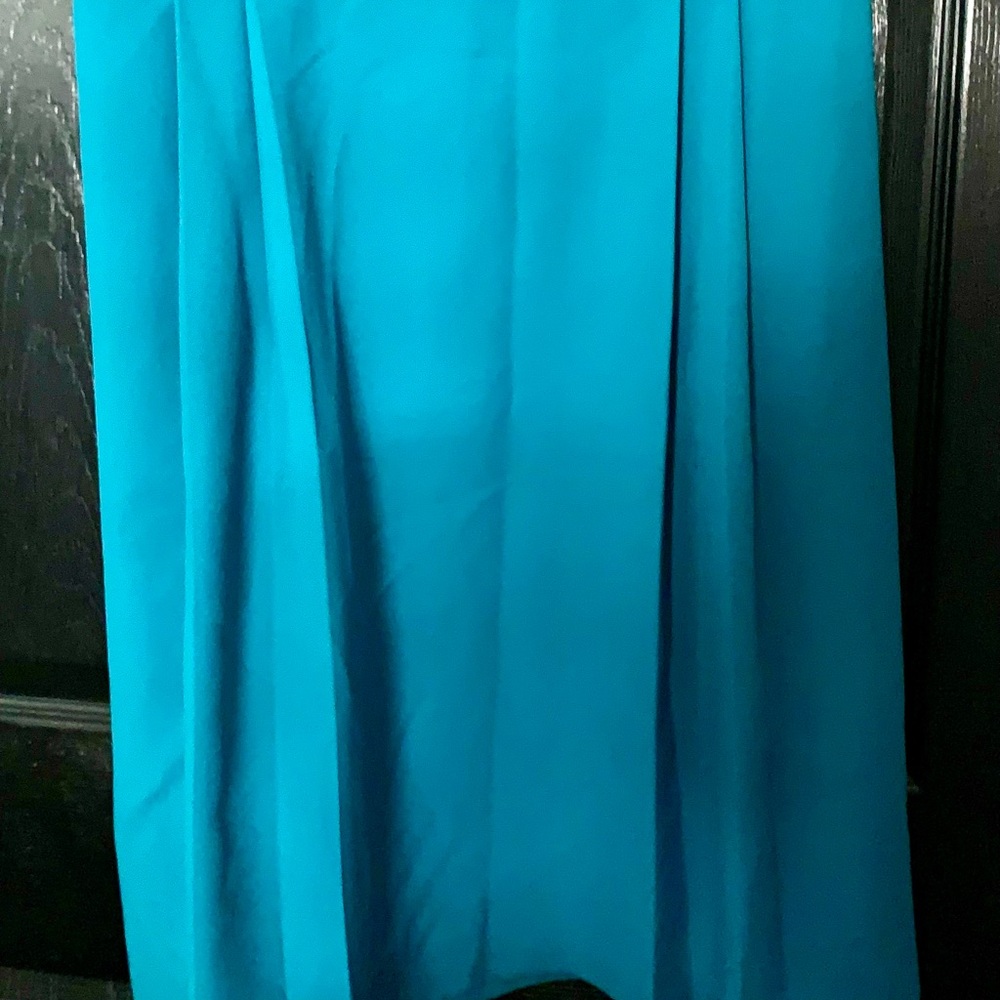 Elegant Women’s Pleated Turquoise Skirt w/Elastic Waist, Sz 22